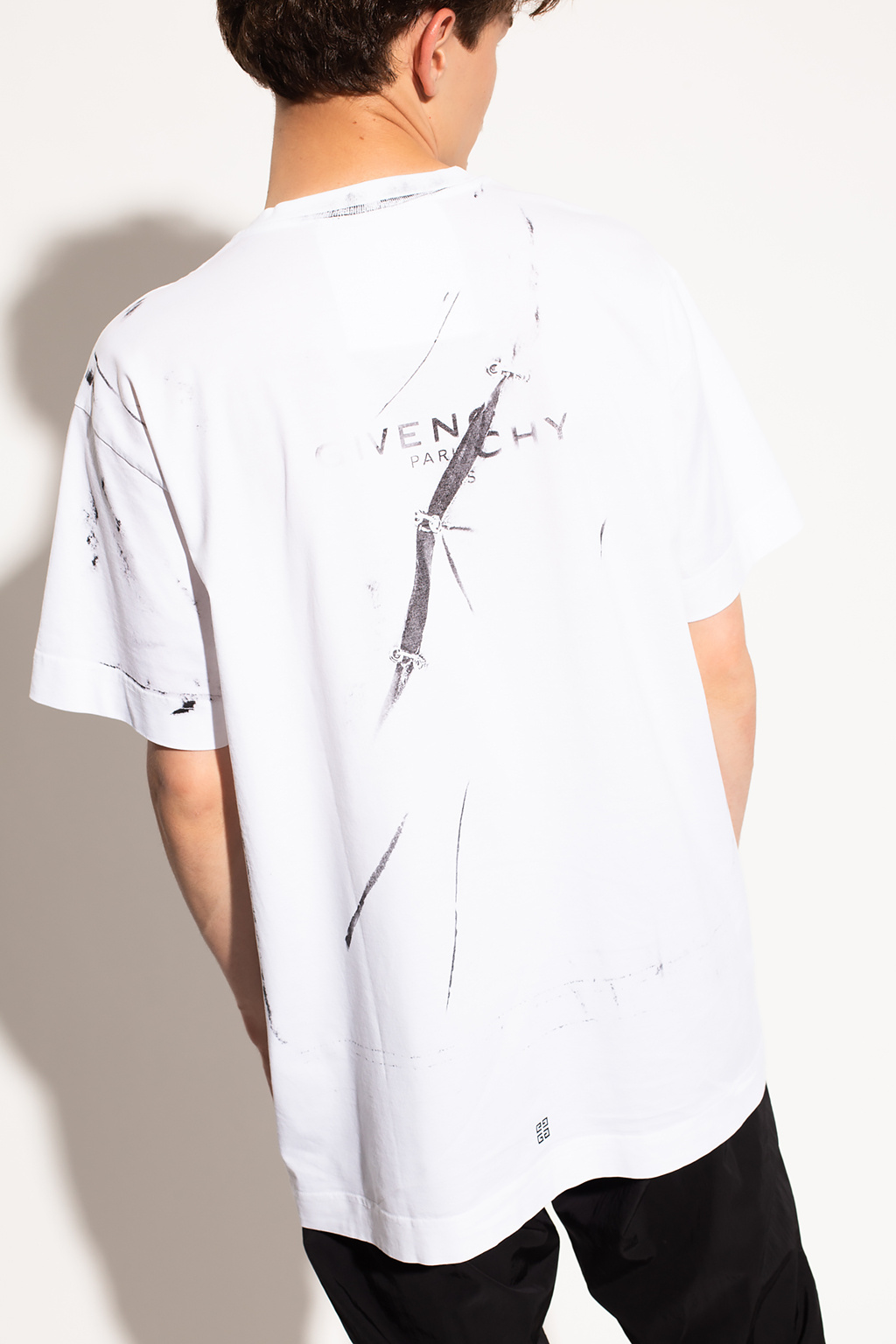 Tシャツ・カットソー GIVENCHY SS24 Givenchy Shirt (BM60ZH140C 100 WHITE) T-shirt in cotton with GIVENCHY Stamp print in - black